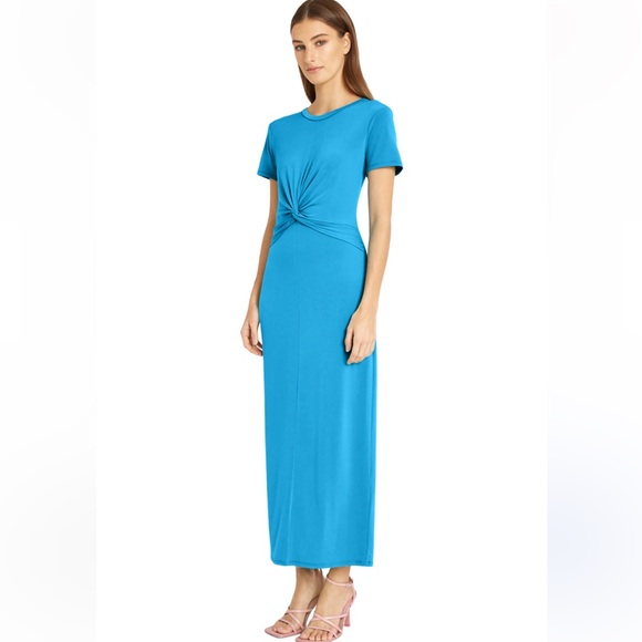 Donna Morgan Dresses & Skirts - NWT donna Morgan blue maxi waist twist size 12